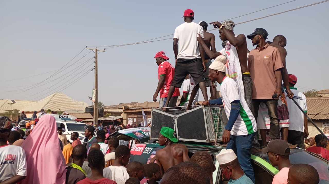 Bauchi Finance Commissioner receives heroic welcome after bail 2