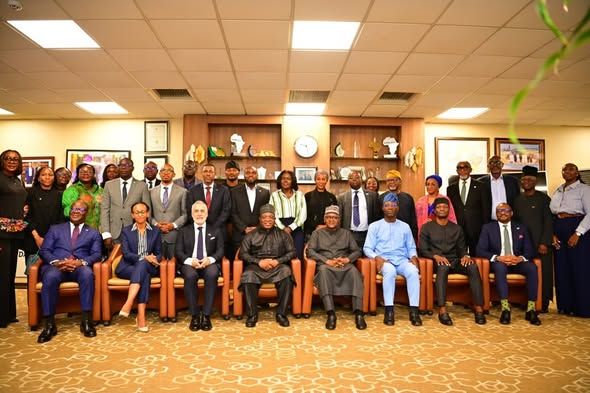 Aliko Dangote meets with African Exchange CEOs in Lagos