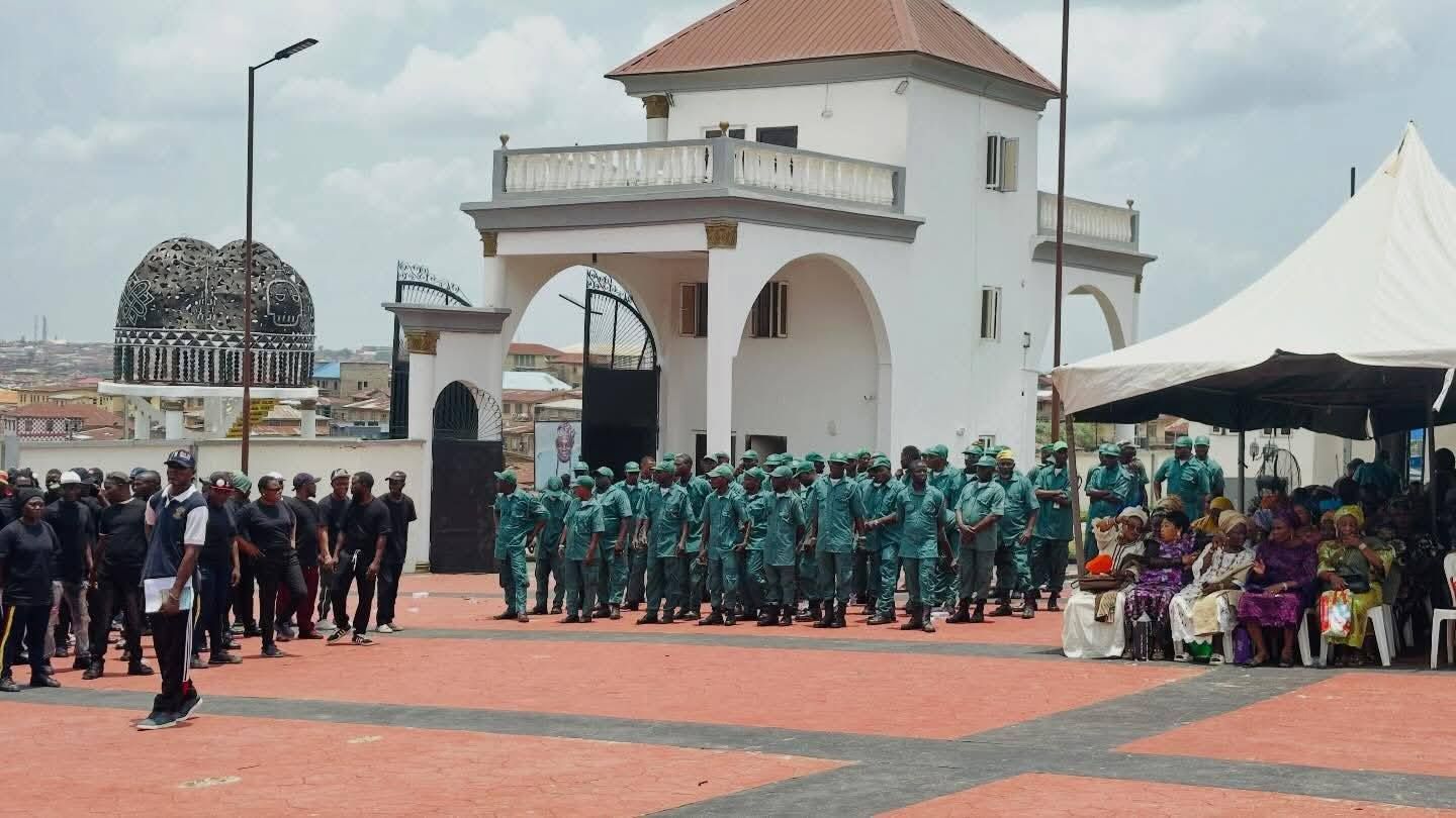 Olubadan inaugurates community guard