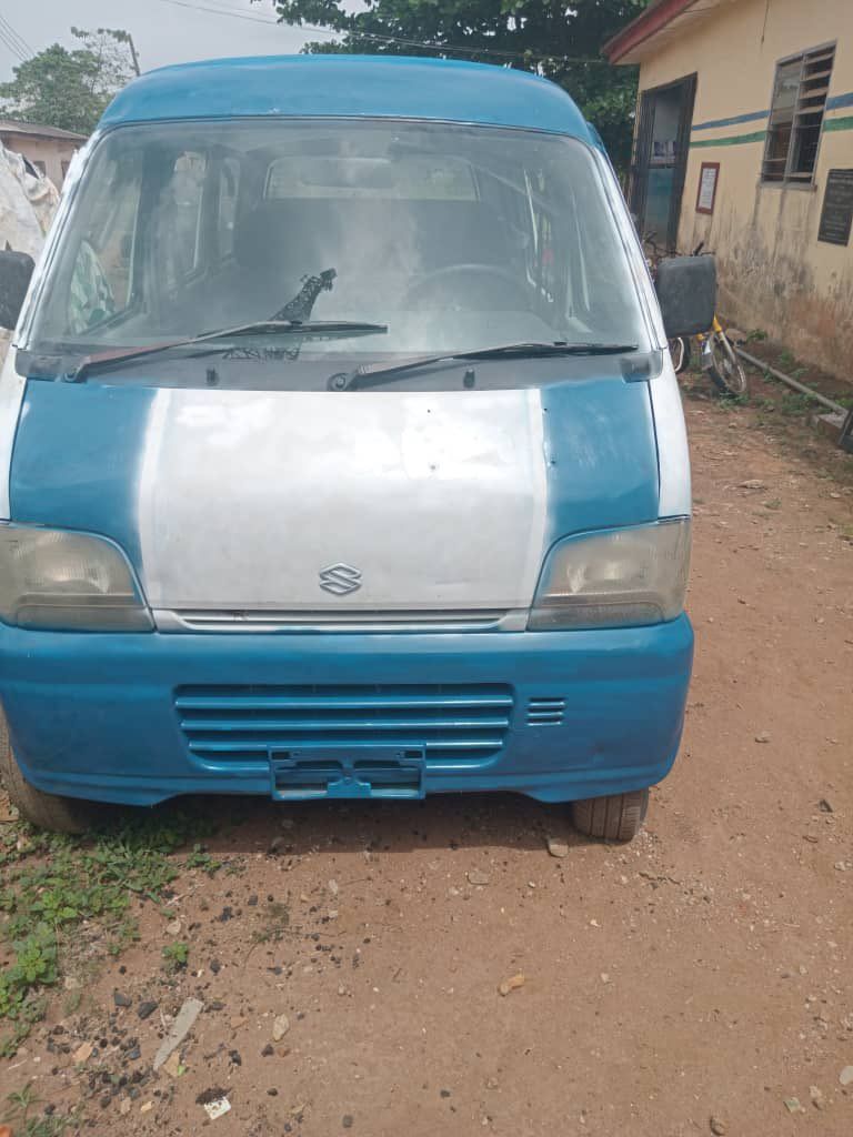 Police arrest female suspect over repainted stolen Minibus