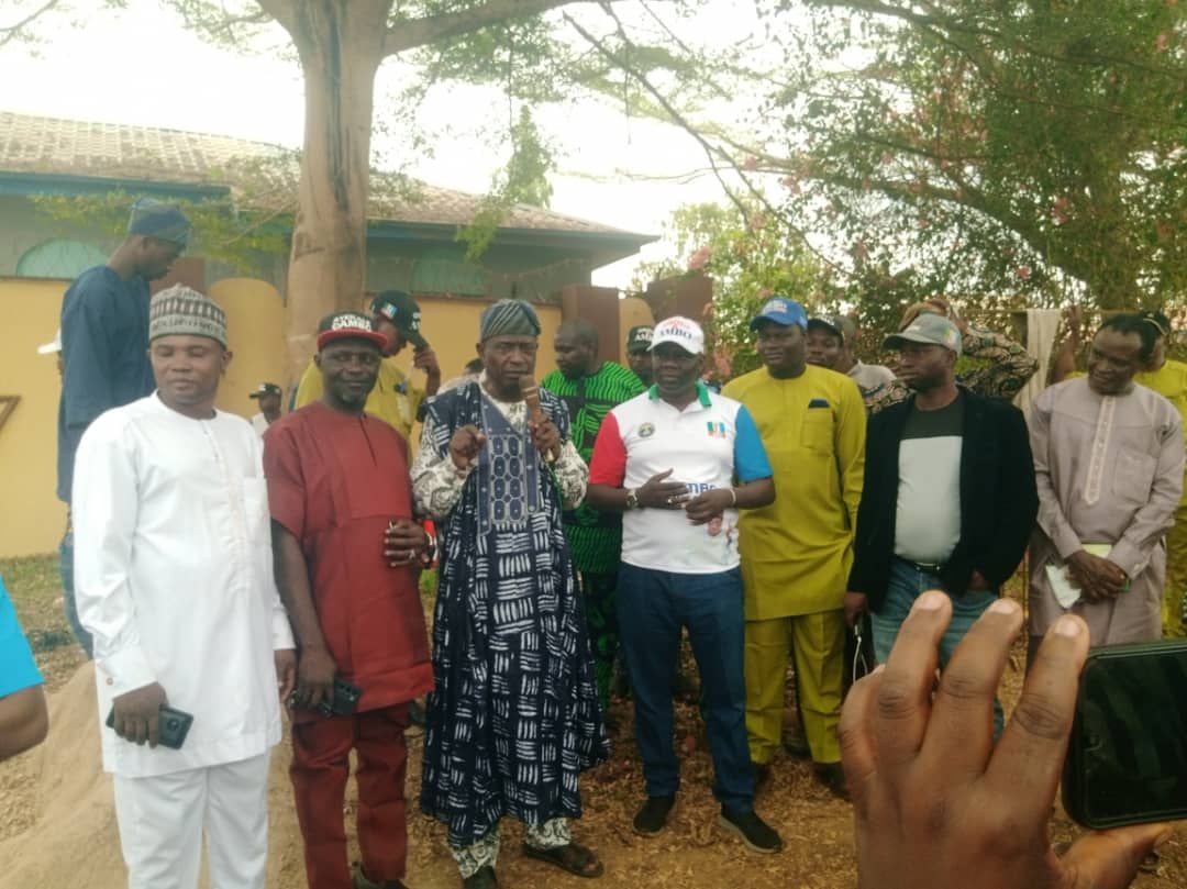 Orolu LG, Ifon-Osun Chairman, Hon. Abolade Adekunle addressing residents of the state constituents