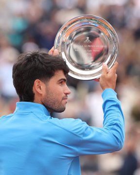 Sinner beats Alcaraz to reclaim World no. 1