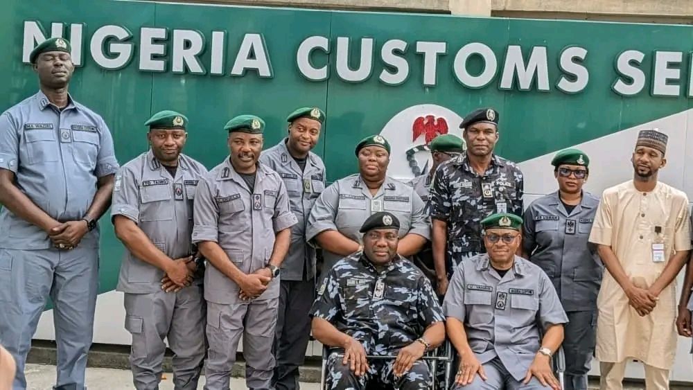 Customs, Police deepen port ties