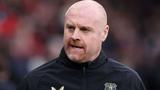 Everton sack Dyche, name ex-player Baines interim coach