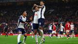 Tottenham Hotspur romp to 3-0 win over 10-man Manchester United