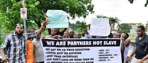 Lagos E-hailing drivers threaten May Day shutdown over ‘exploitative conditions