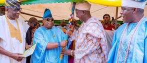 Gov Adeleke presents Staff of Office to new akire