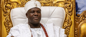 Gov. Adeleke dethrones Apetu of Ipetumodu