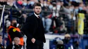 Man Utd appoints Carrick interim boss, eyes £30m Llorente