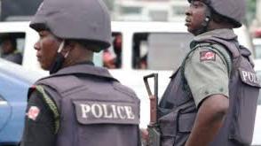Police foil armed robbery in Akwa Ibom, kill one suspect
