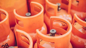 Queues resurface across Lagos as cooking gas price hits N2,300/kg