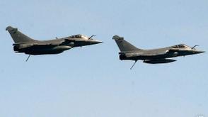 2 pilots killed in France as military jets crash mid-flight