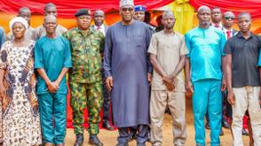 AbdulRazaq receives 23 freed abductees, lauds Army for rescue