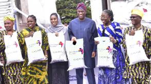Lagos State receives Dangote Foundation donation of 80,000 bags of rice