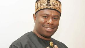 WSJ bestselling author, Loran Nordgren, endorses Ex-NIMASA DG ‘Leading In A Storm’