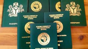 Nigerians knocks FG over hike in passport fee