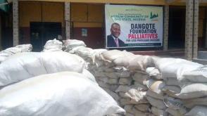 Economic hardship: Dangote Foundation donates 30,000 bags of rice to Oyo