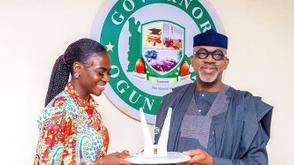 Abiodun congratulates Tobi Amusan on Jamaical invitational triumph