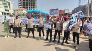 Ember months: FRSC warns motorists against distracted driving, fuel scooping