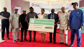 20 AAU students receive Opay’s N1.2bn scholarship grant