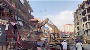 LASG dismantles illegal shop extensions, restores access to water on Lagos Island