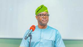 Makinde dismisses APC defection rumors, meets Tinubu