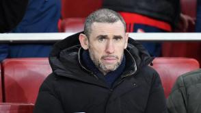 EPL: Arsenal legend Martin Keown criticizes Man United star, saying, “He doesn’t know football.”
