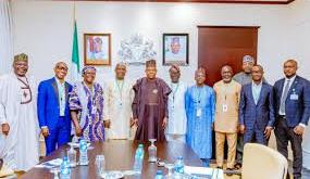 Shettima preaches unity with media for nation building, as Editors pay VP visit