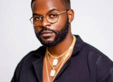 Falz has expressed his admiration for miniskirts and short dresses