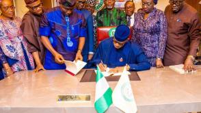 Gov Abiodun signs N1.054trn appropriation bill into Law