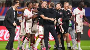Copa America debutants Canada edge Venezuela on penalties