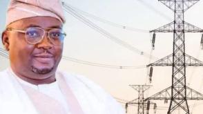 Power minister assures Nigerians of prompt restoration of electricity supply