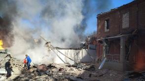 4 killed in Russian strikes in Southern Ukraine