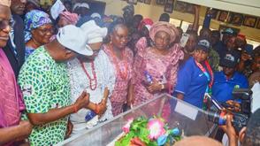 Oyebamiji pays respects to Late Akire, hails Monarch's wisdom