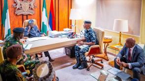 Insecurity: Tinubu meets with Security Chiefs