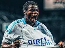 Fans celebrate Taye Taiwo at 41
