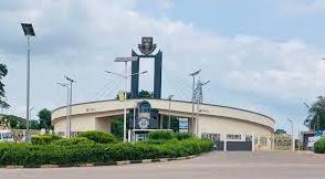 OAU Students boycott lectures over campus transport crisis