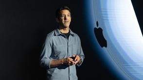 Tim Cook to step down as Apple CEO, September 1