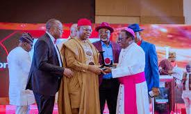 Oborevwori, Prof. Osunbor, Sen. Dafinone, others to grace TheNewsGuru Editor’s book launch