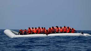 France, UK to sign 3yrs deal to stop migrant Channel crossings
