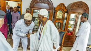 Olubadan Palace denies rift between Oba Ladoja, Gov. Makinde