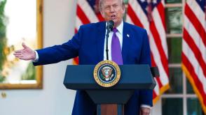 Hopes fade for Iran peace deal as Trump says ceasefire on ‘life support’
