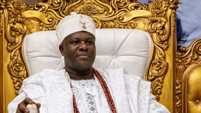 Gov. Adeleke dethrones Apetu of Ipetumodu