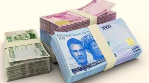 Naira opens week positive, gains N9.69 at official market