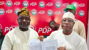 Kwara PDP presents certificates of return to 24 assembly candidates