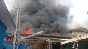 Fire razes plastic store in Osogbo