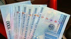 Naira opens strong as foreign reserves top $49bn