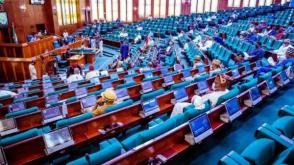 PDP, APM receive gale of defections, as Reps resume sitting