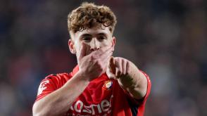 Liverpool complete deal for Spain forward Victor Munoz