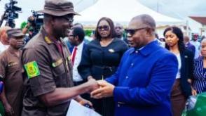 Oborevwori donates 5 operational vehicles to Nigerian Correctional Service